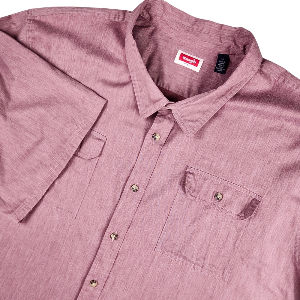 Wrangler Short Sleeve Button-Down Shirt in Dusty Rose